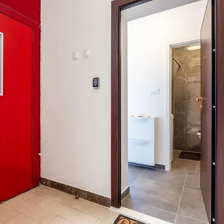 Botan Apartman *